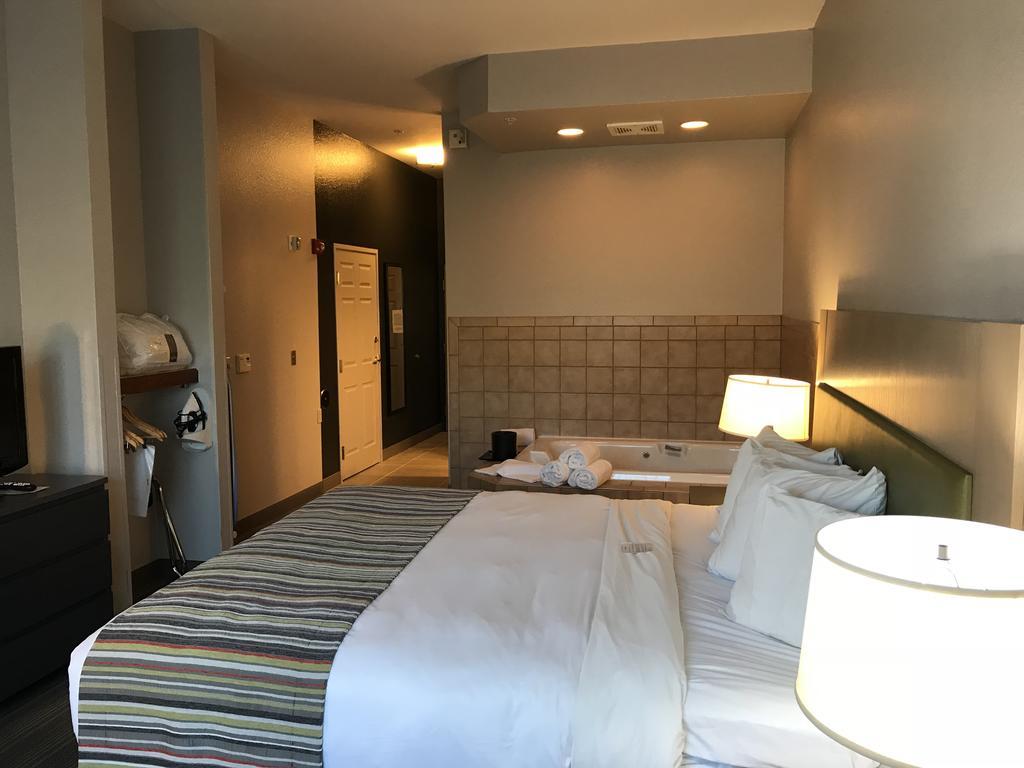 Country Inn&suites By Radisson, Fond Du Lac, Wi